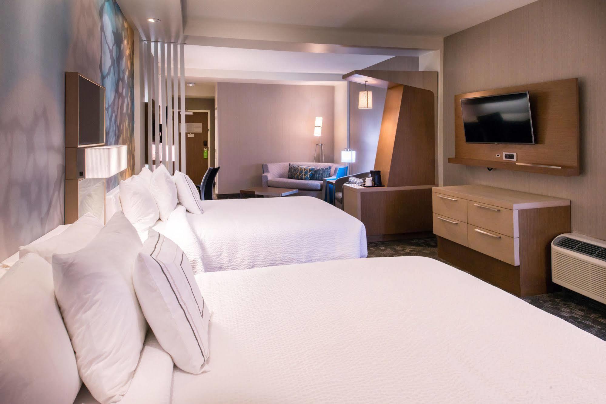 Courtyard By Marriott Hot Springs Hotel Ngoại thất bức ảnh