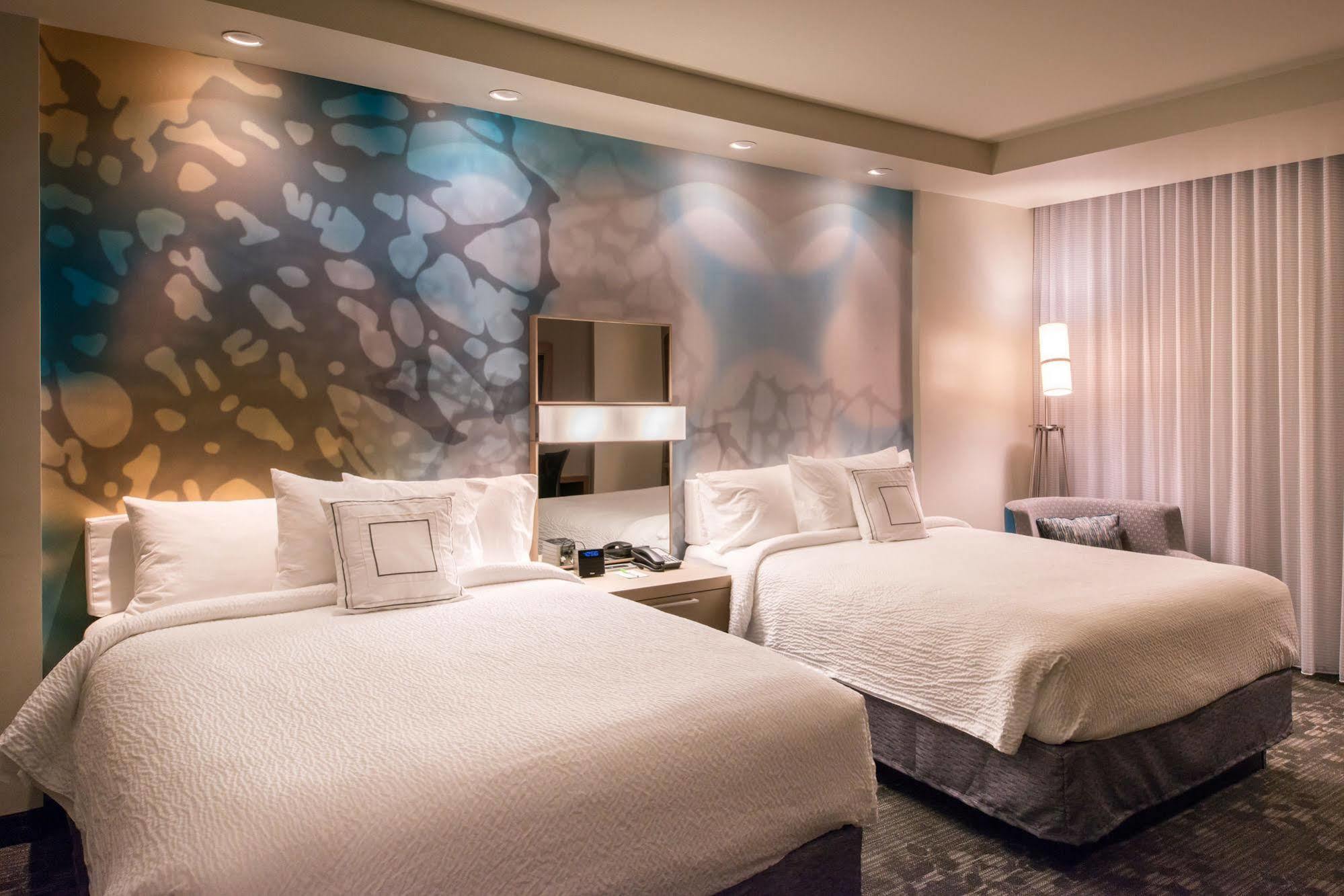 Courtyard By Marriott Hot Springs Hotel Ngoại thất bức ảnh